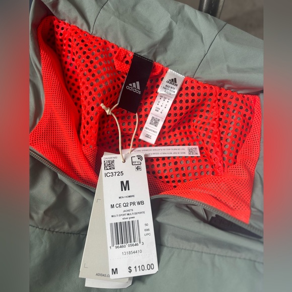 Adidas CITY ESCAPE PREMIUM WINDBREAKER mens M new w/ tags - Picture 9 of 10